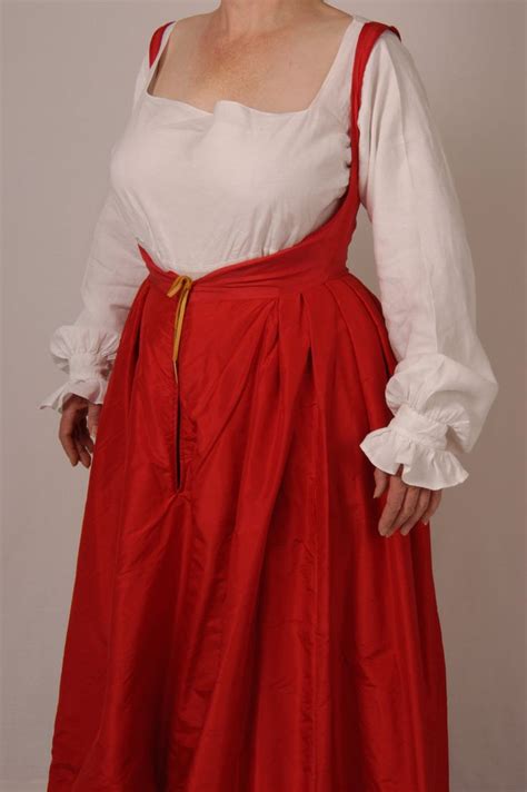 abito tudor|tudor petticoat.